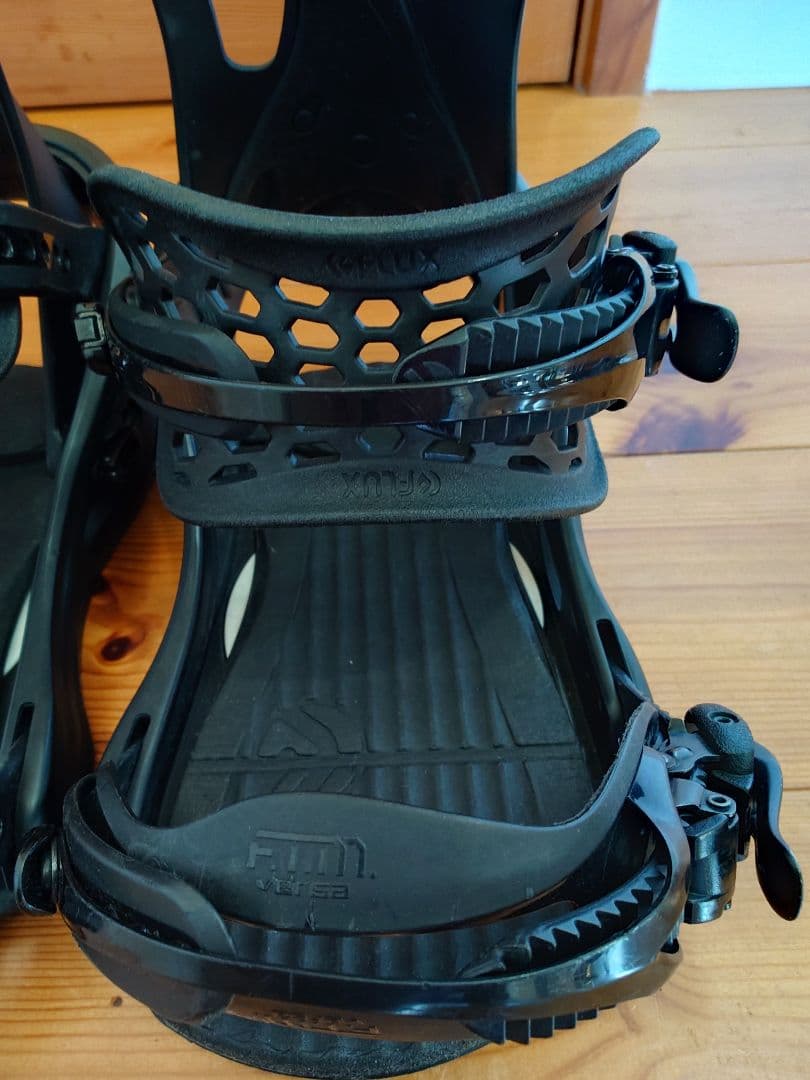 FLUX TT スノーボードビンディング ブラック