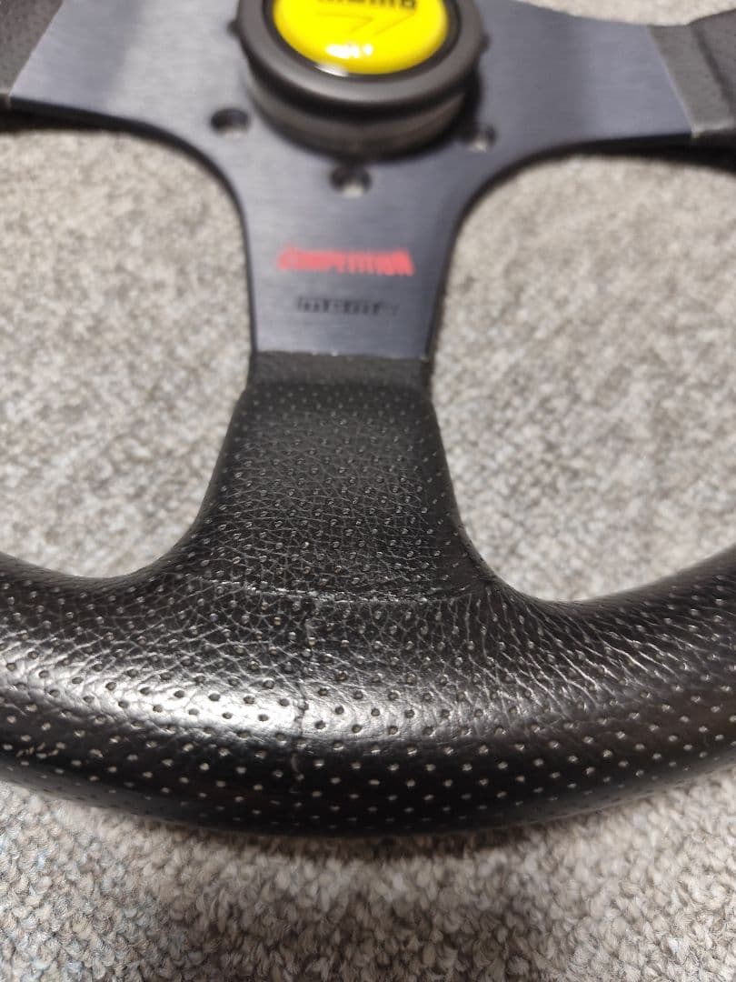 momo Competition ステアリング 340mm