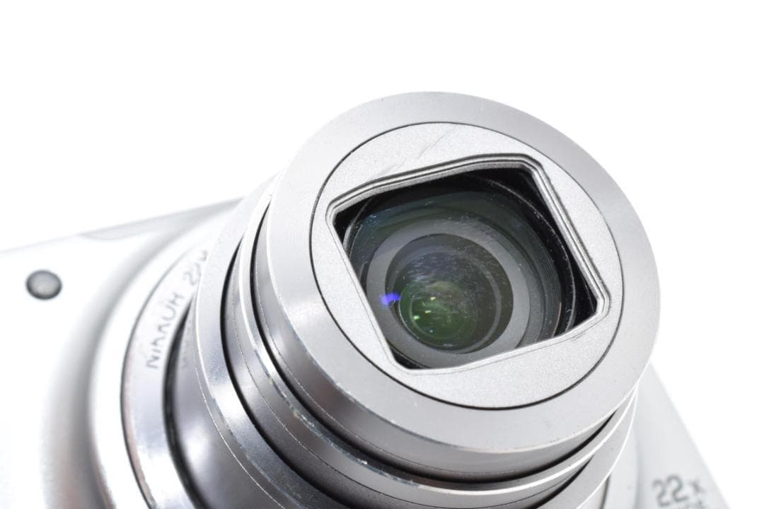 希少 Nikon COOLPIX S9500 シルバー デジタルカメラ