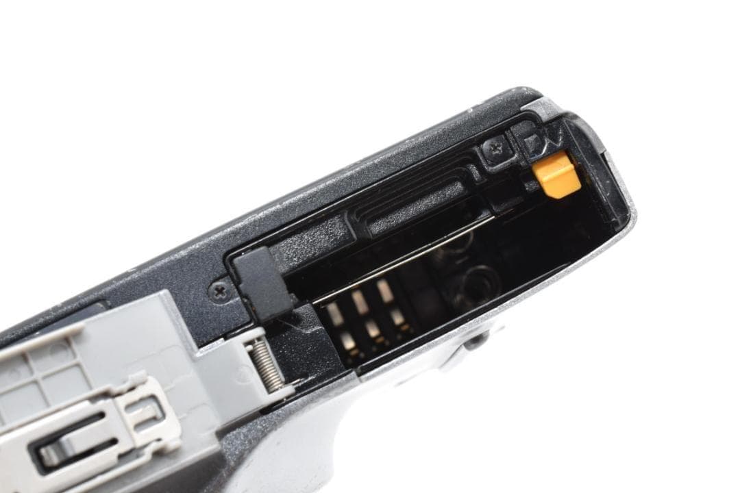 希少 Nikon COOLPIX S9500 シルバー デジタルカメラ