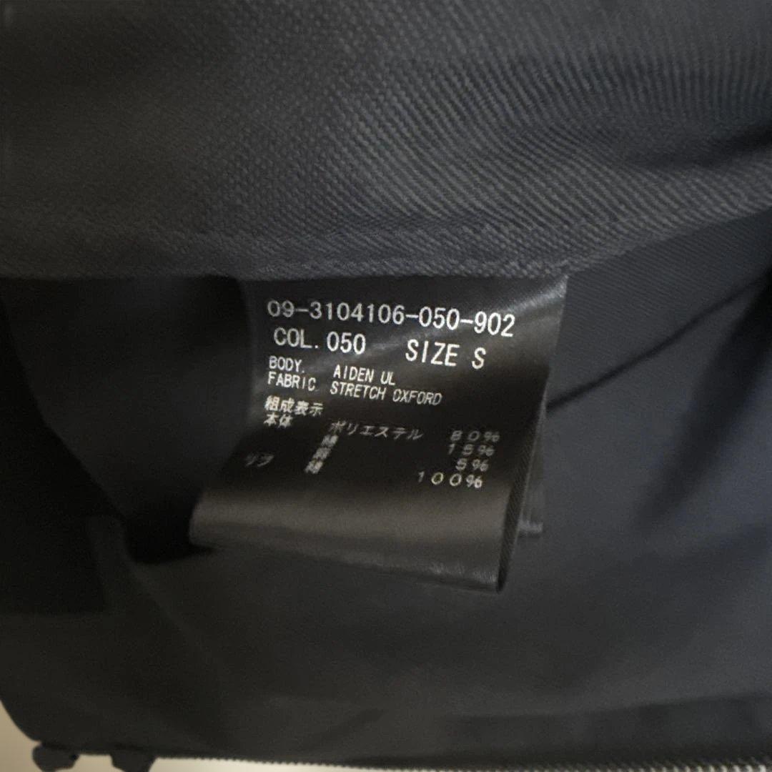 Theoryネイビー　ジャンパー