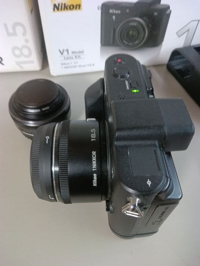 Nikon 1 　V1 FT1 レンズ単3本おまけ付