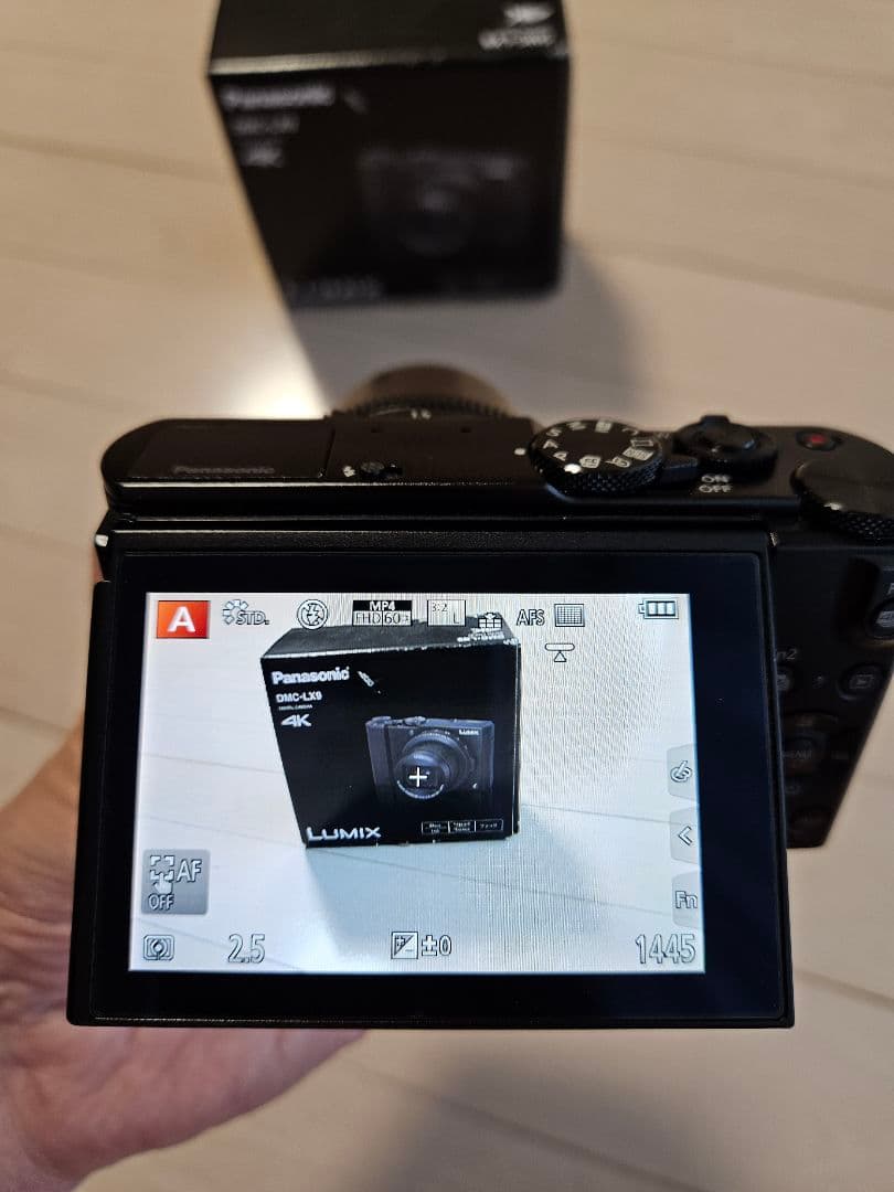 デジタルカメラ LUMIX DMC-LX9