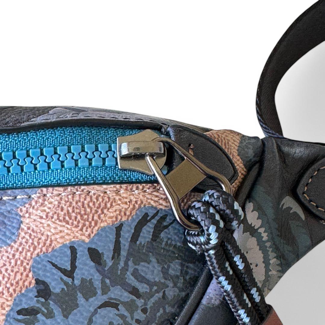 美品　COACH×カフェファセット　限定コラボ　ボディバッグ