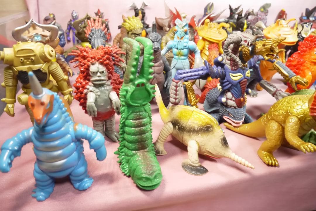 ウルトラ怪獣シリーズ　ギガキマイラ　など　怪獣ソフビ　68体