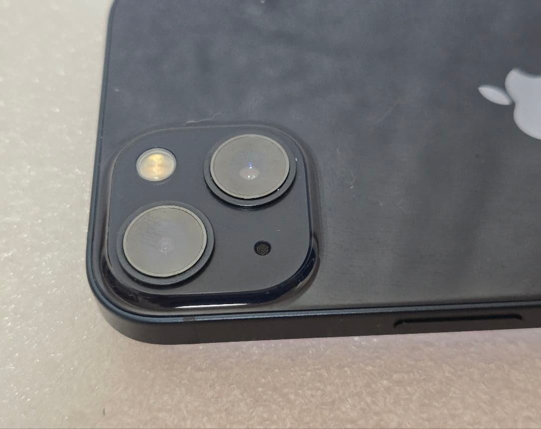 iPhone 13 128GB ミッドナイト au