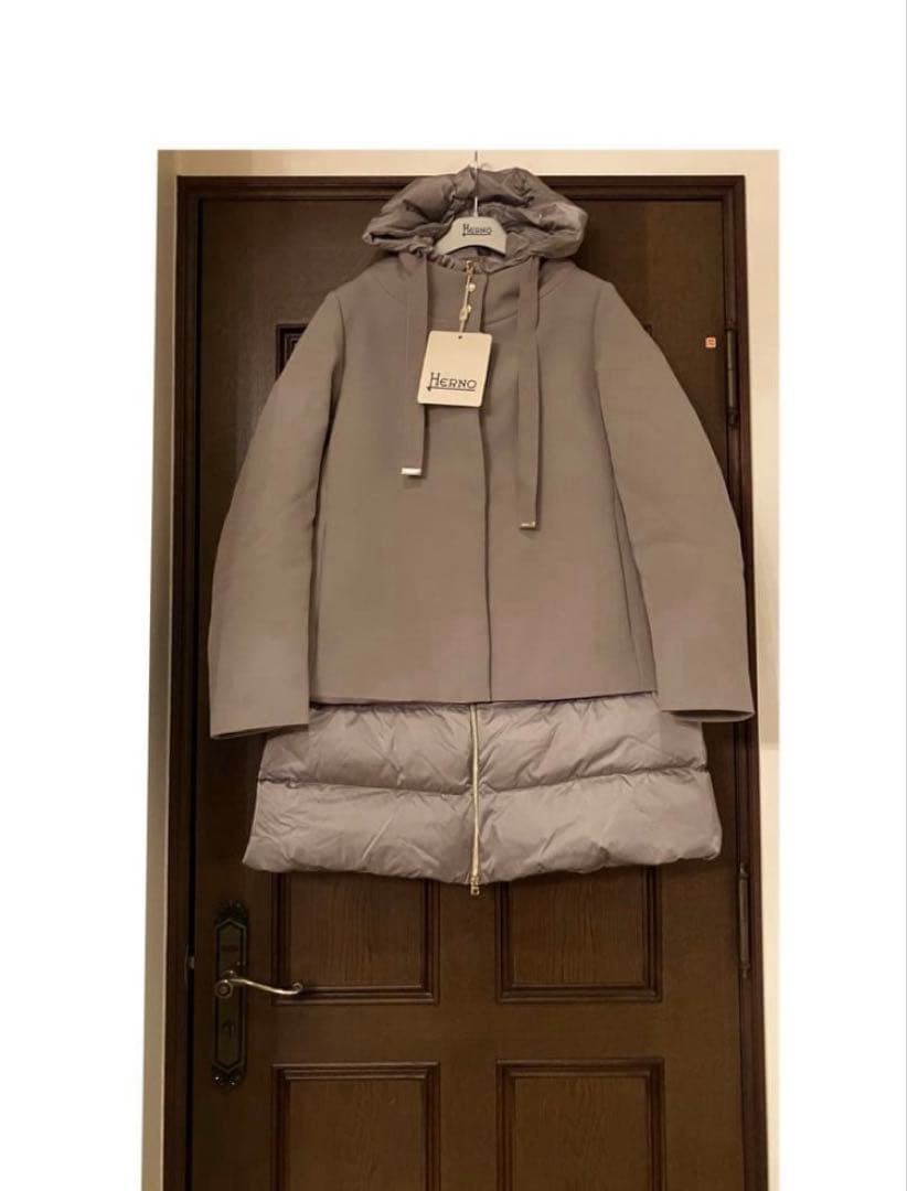 【A】☆ヘルノHERNO切替Aラインダウンコートジャケット
