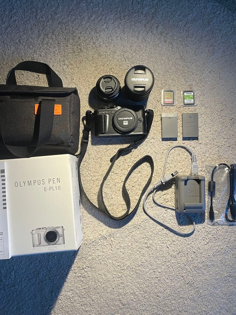 OLYMPUS PEN E-PL10 ブラック　レンズ2個セット