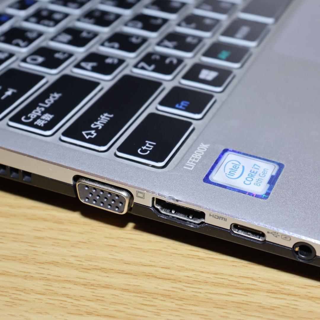 Win11公式対応8世代i7/メ8G/新品SSD/DVD/FHD/無線/カメラ