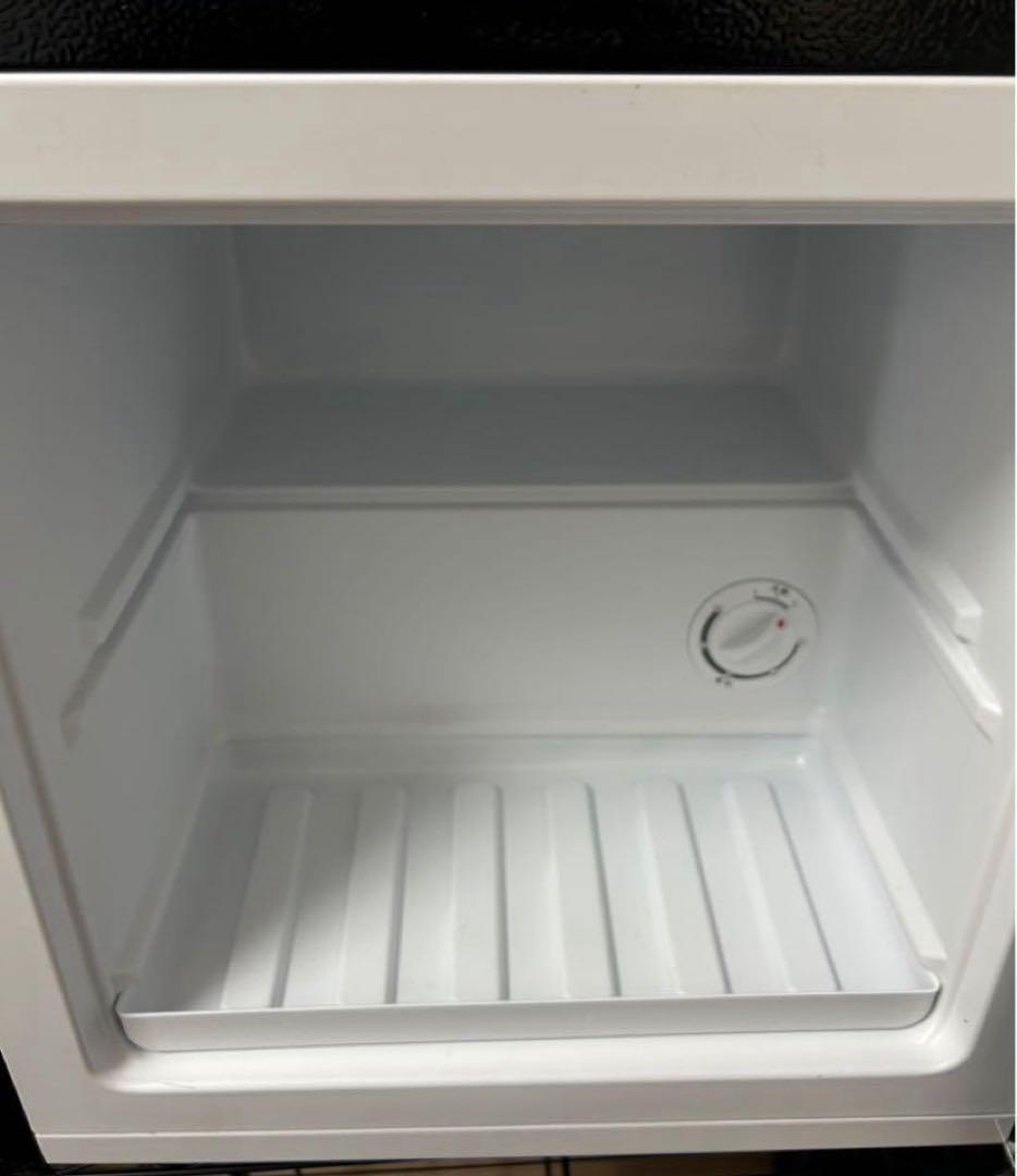 アイリスオーヤマ　ノンフロン冷凍庫　PF-A31FD-B 2023年製