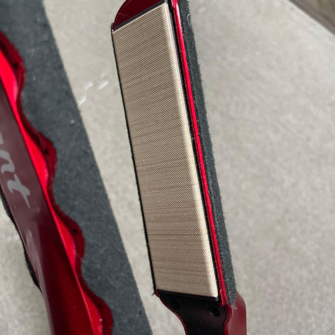 ラディアント ストレートヘアアイロン 28mm レッド