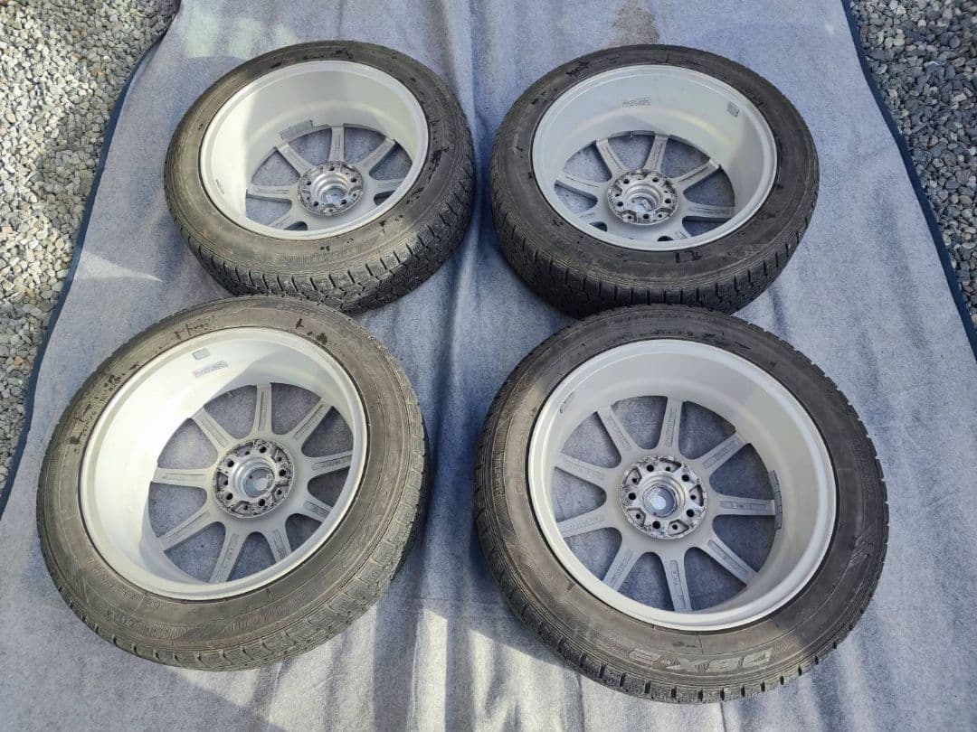 トヨタ　ラクティス　ホイール　スタッドレスタイヤ　175/60R/16