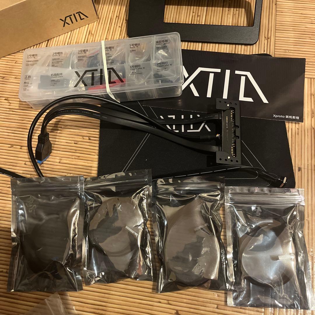 XTIA Xproto-Nケース ブラック