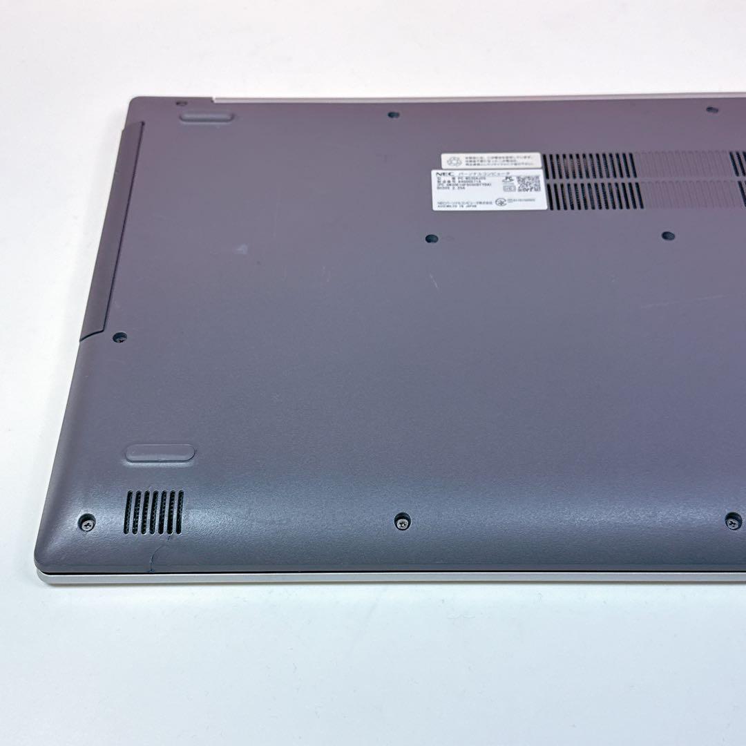 新品爆速SSD✨windows11✨カメラ✨ノートパソコン✨オフィス✨薄型✨