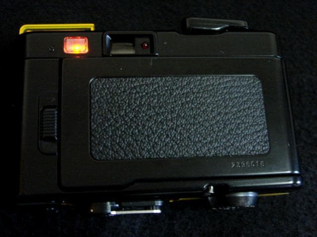 撮影可 コニカ C35 EF3 黄 konica c35 ef3 フィルムカメラ