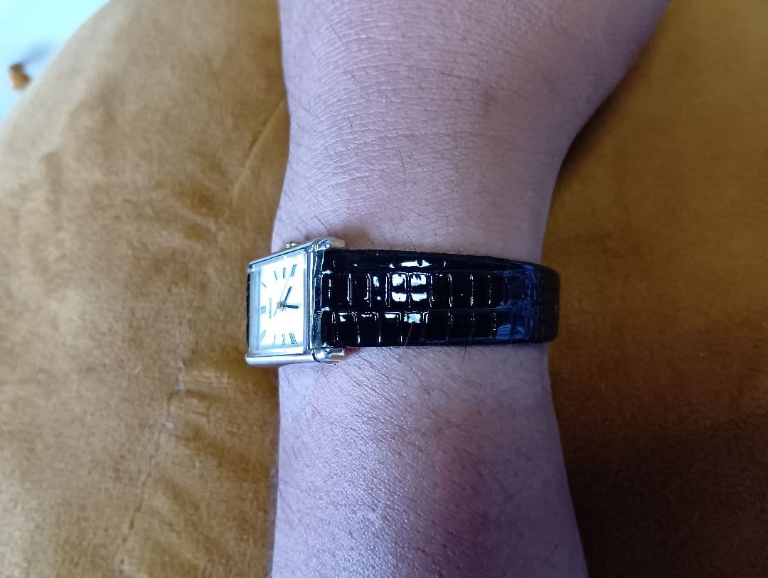 SEIKO レディース 時計 長方形 ホワイト