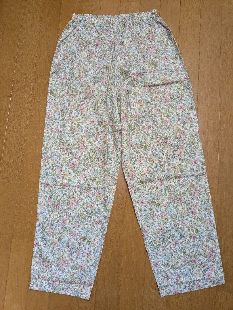 未使用タグ付き　LIBERTY　リバティ　パジャマ　Lサイズ　綿100%　日本製