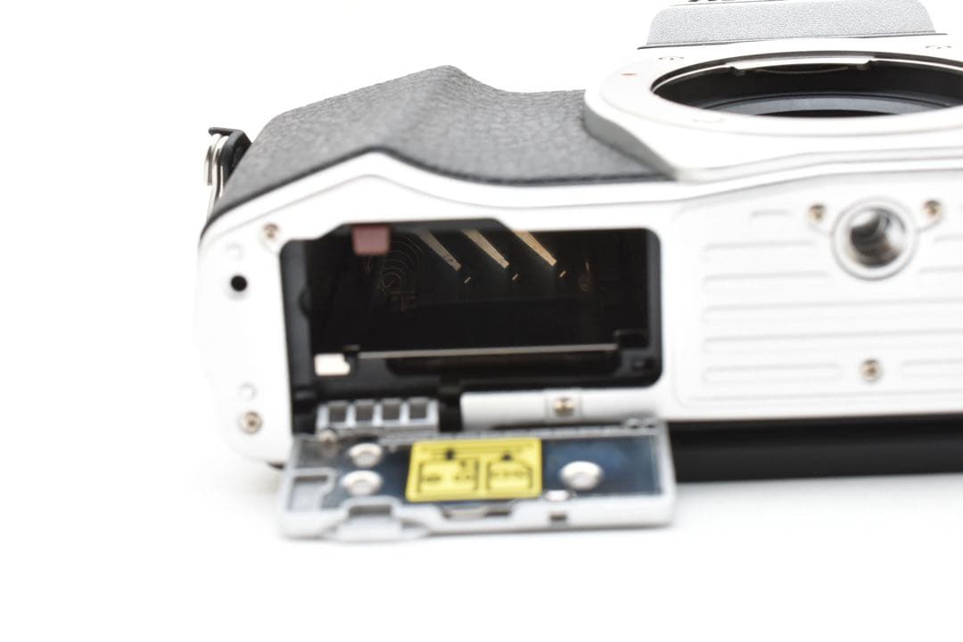 Olympus OM-D E-M10 Mark III ダブルズームキット