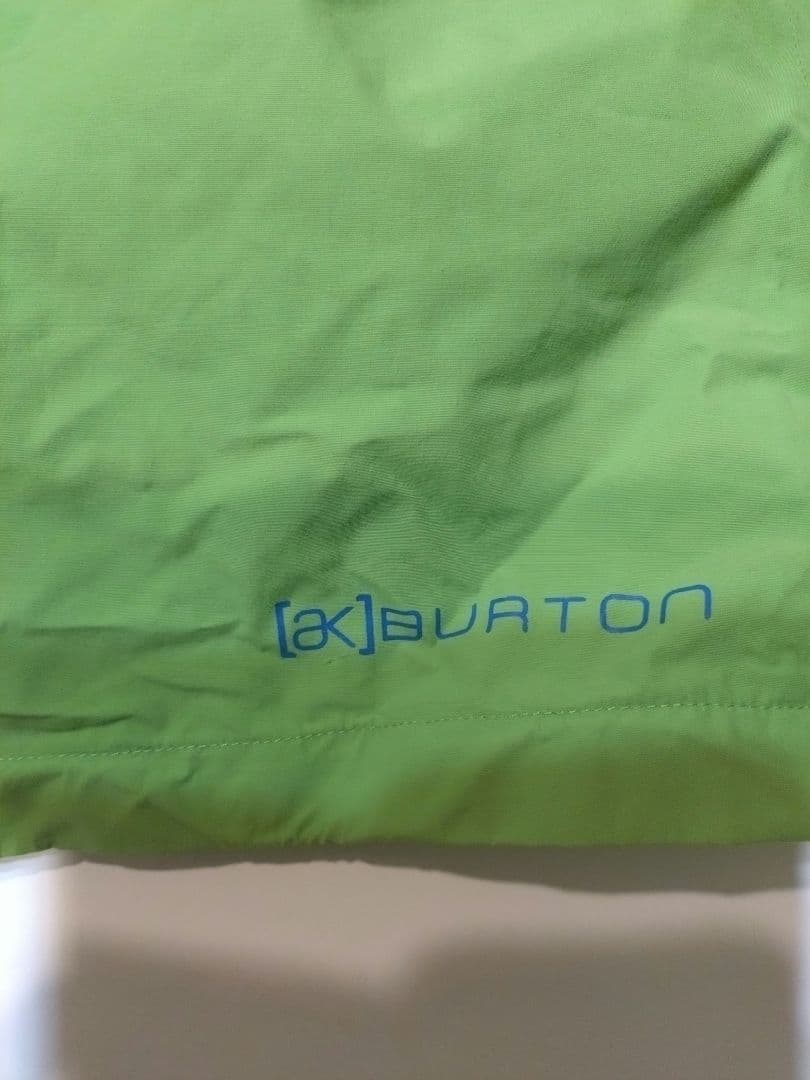 Burton ak　ゴアテックス　スノボーウェア　メンズ　Mサイズ