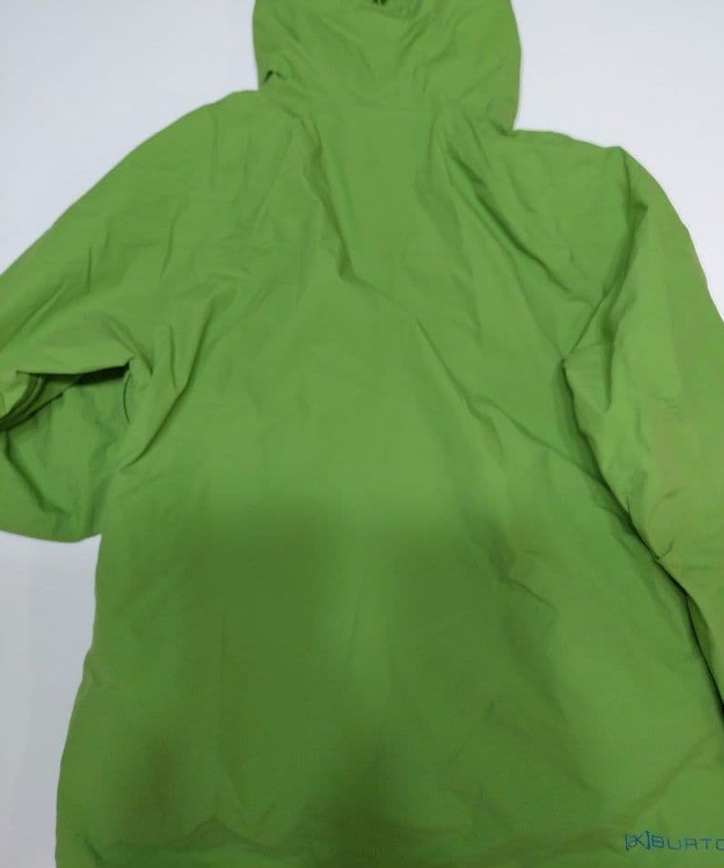 Burton ak　ゴアテックス　スノボーウェア　メンズ　Mサイズ