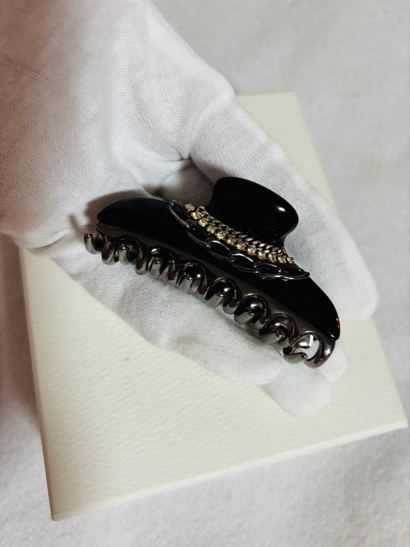 【レア/極美品】アッカaccaクリップ　ピン　チェーン　黒　コラーナ