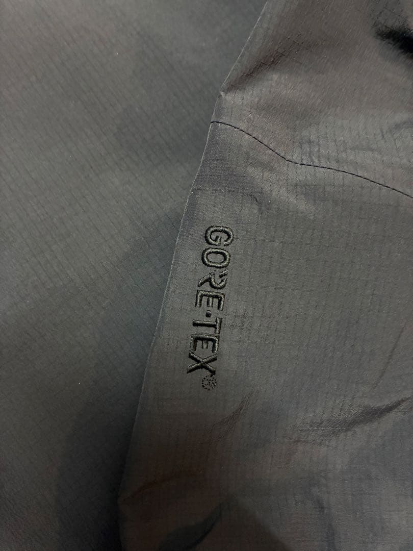 ジャケット・アウター Norrona Trollveggen Goretexpro light J