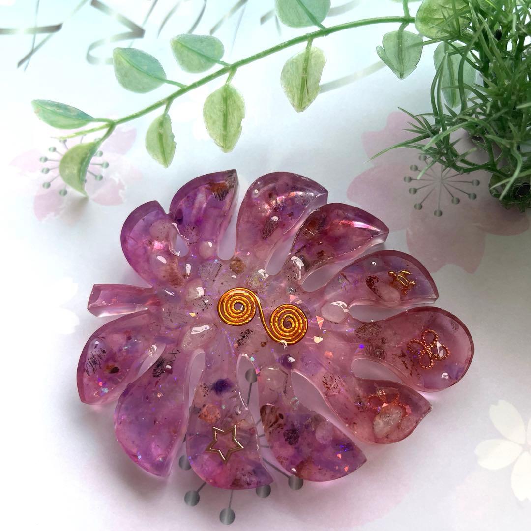 つねりん オルゴナイト　モンステラ型　4点