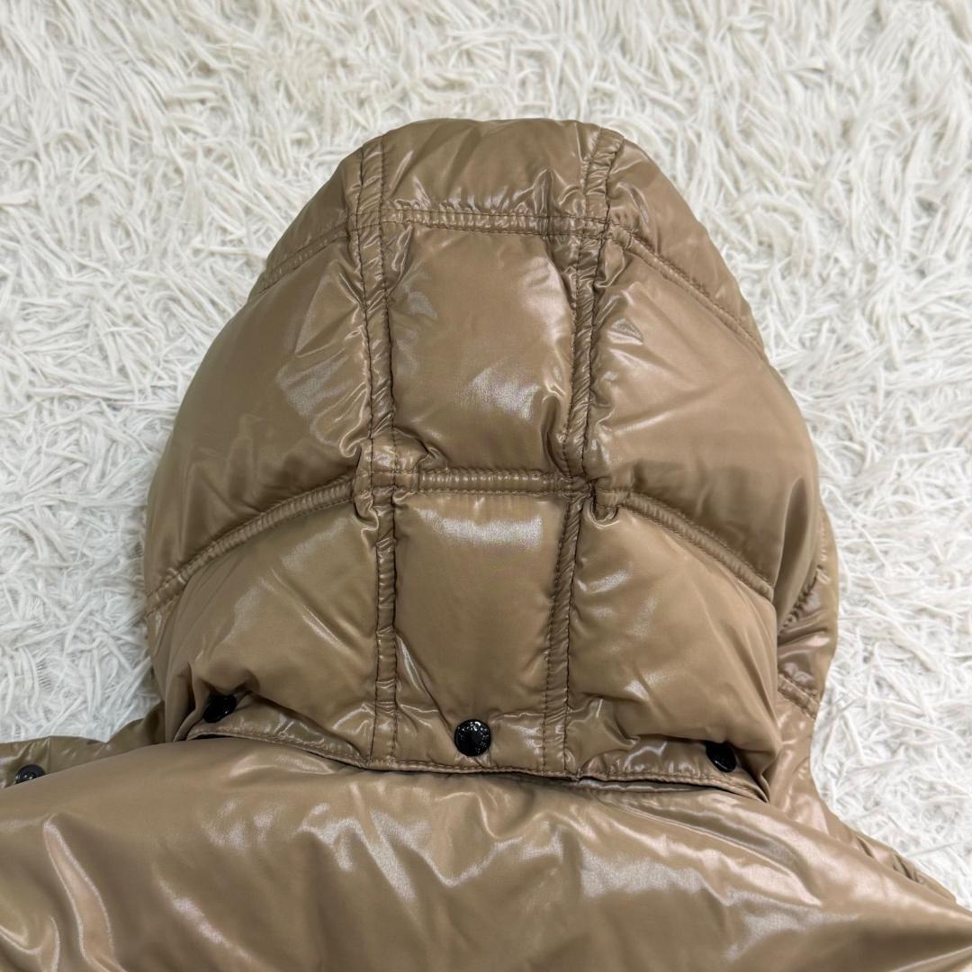 17090✨モンクレール ダウンジャケット サイズ3 フード着脱 カーキ