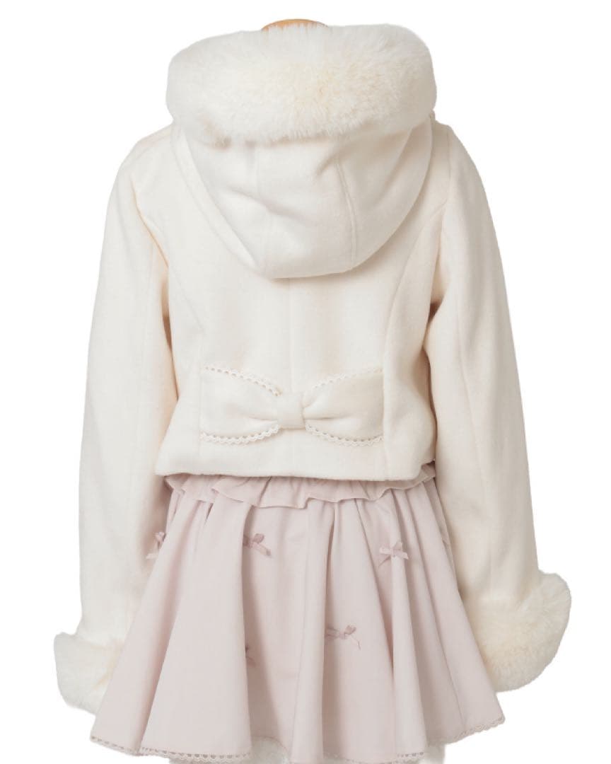 LIZLISA ビジューリボンショートフードコート ホワイト ♥試着のみ