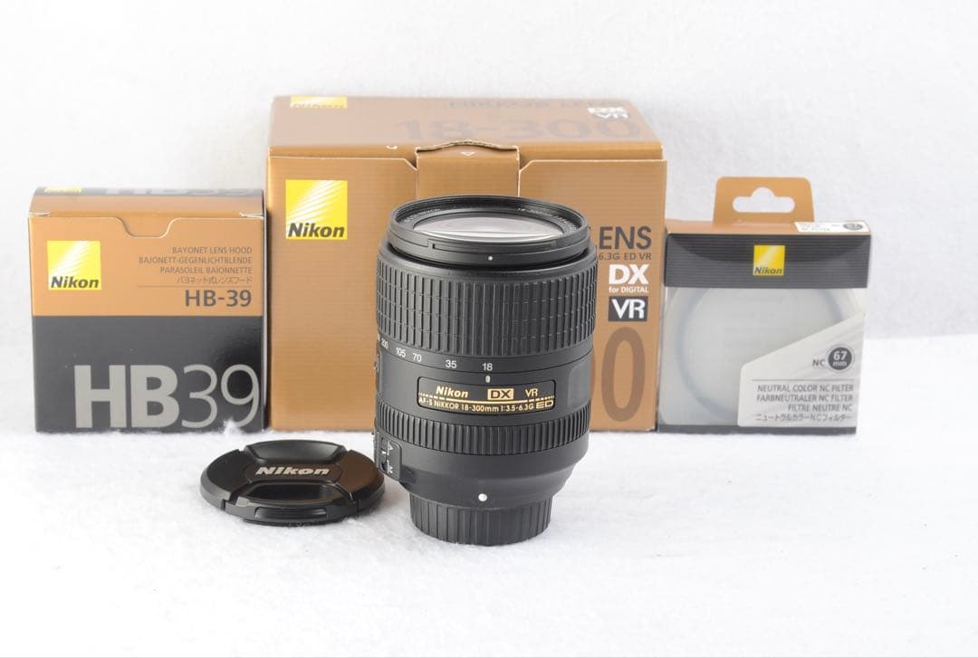 Nikon AF-S DX NIKKOR 18-300mm VR 《元箱付》