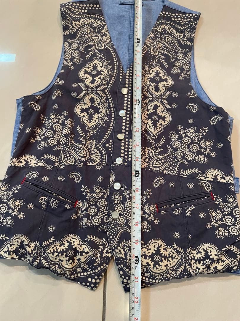 ボーイズマーケット別注オリジナルバンダナ柄ベスト(ENPIRE&SONS)