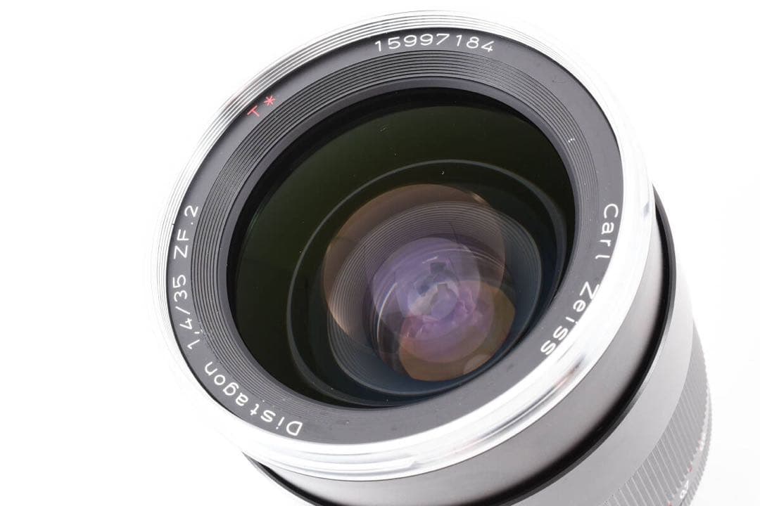Carl Zeiss Distagon 35mm F1.4 ZF.2 ニコンF