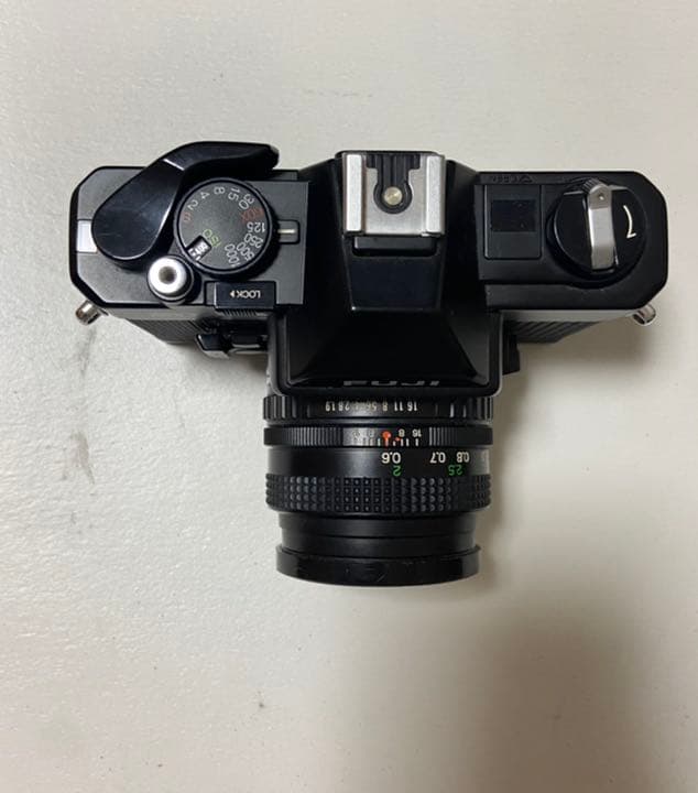 FUJI フィルムカメラ　50mmレンズ付き