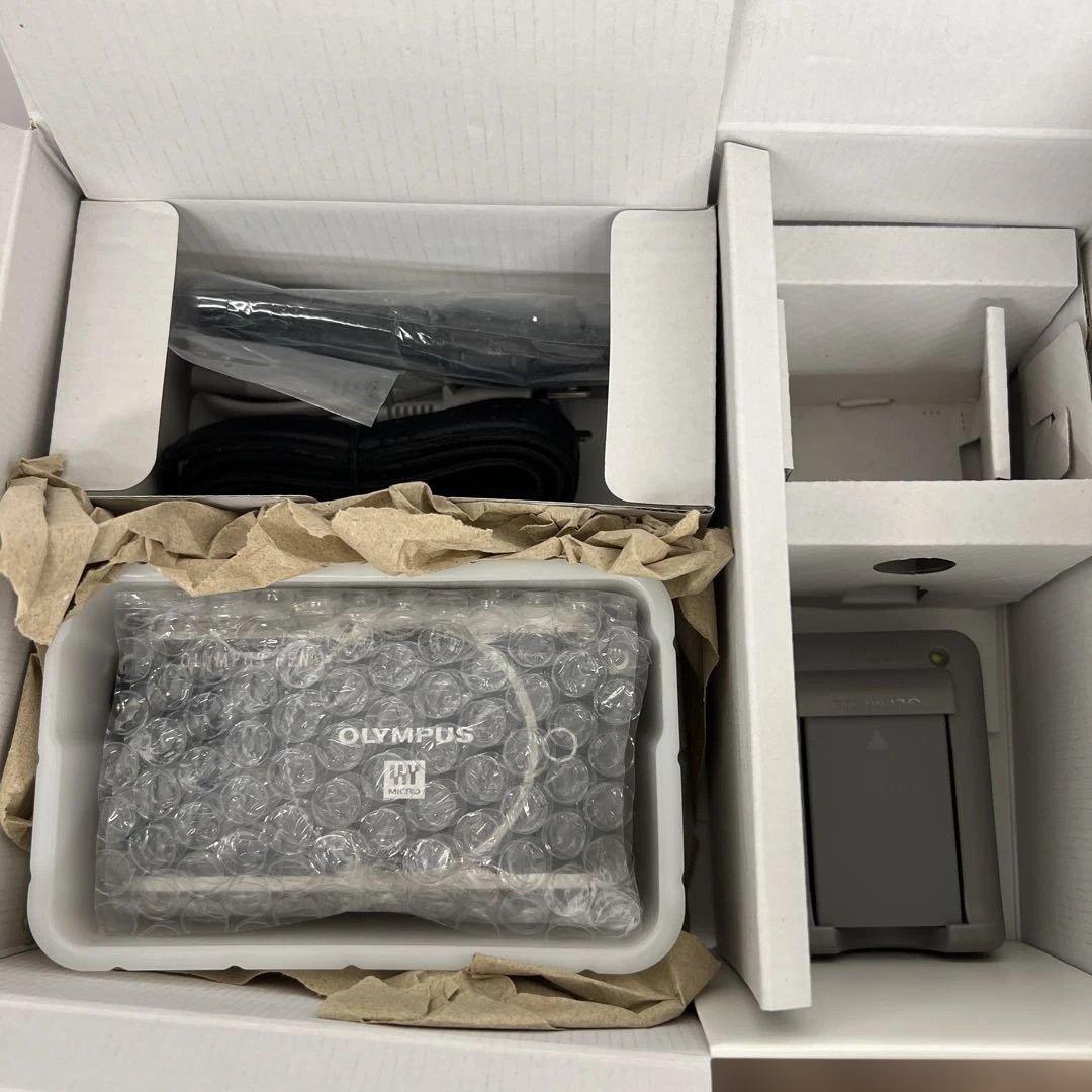 261189OLYMPUS ミラーレス一眼 PEN E-PL9 ボディー