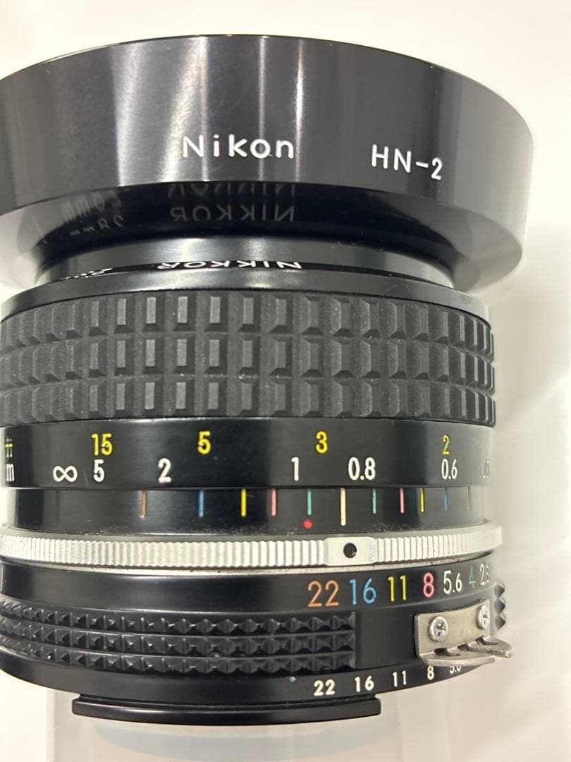 NIKKOR 28mm F2.8MF単焦点レンズフード付 52mmオールドレンズ