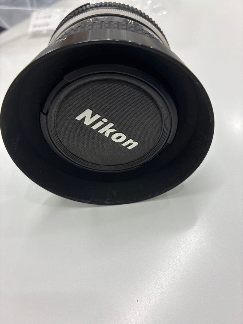 NIKKOR 28mm F2.8MF単焦点レンズフード付 52mmオールドレンズ