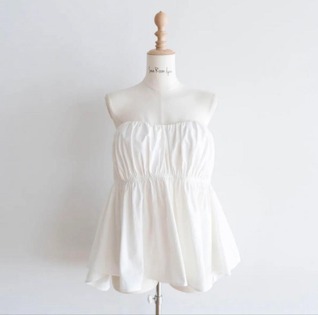 【タグ付き新品】searoomlynnウエストShapeパッドinベアトップス白