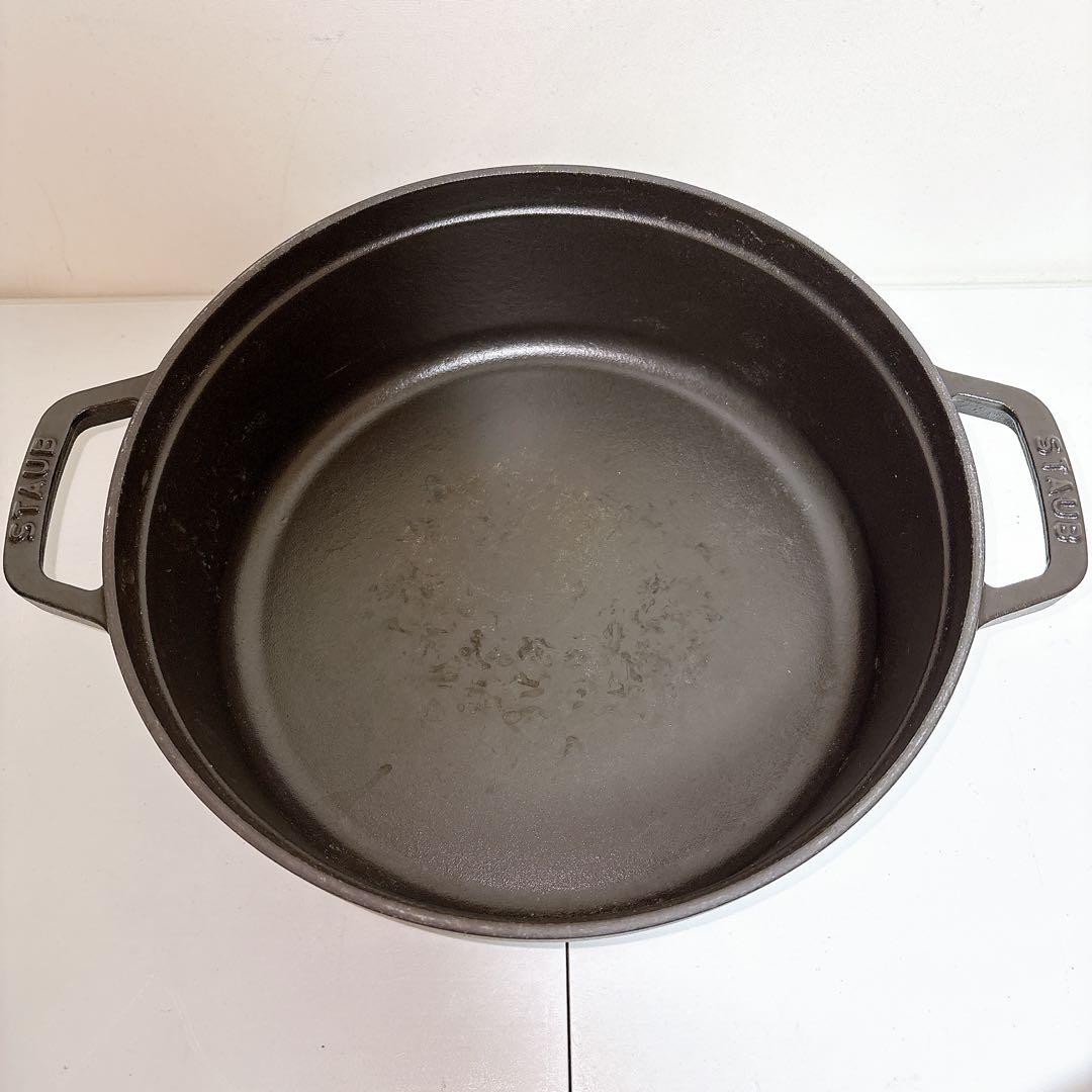 STAUB LA COCOTTEピコ ココット ラウンド ブラック 26cm
