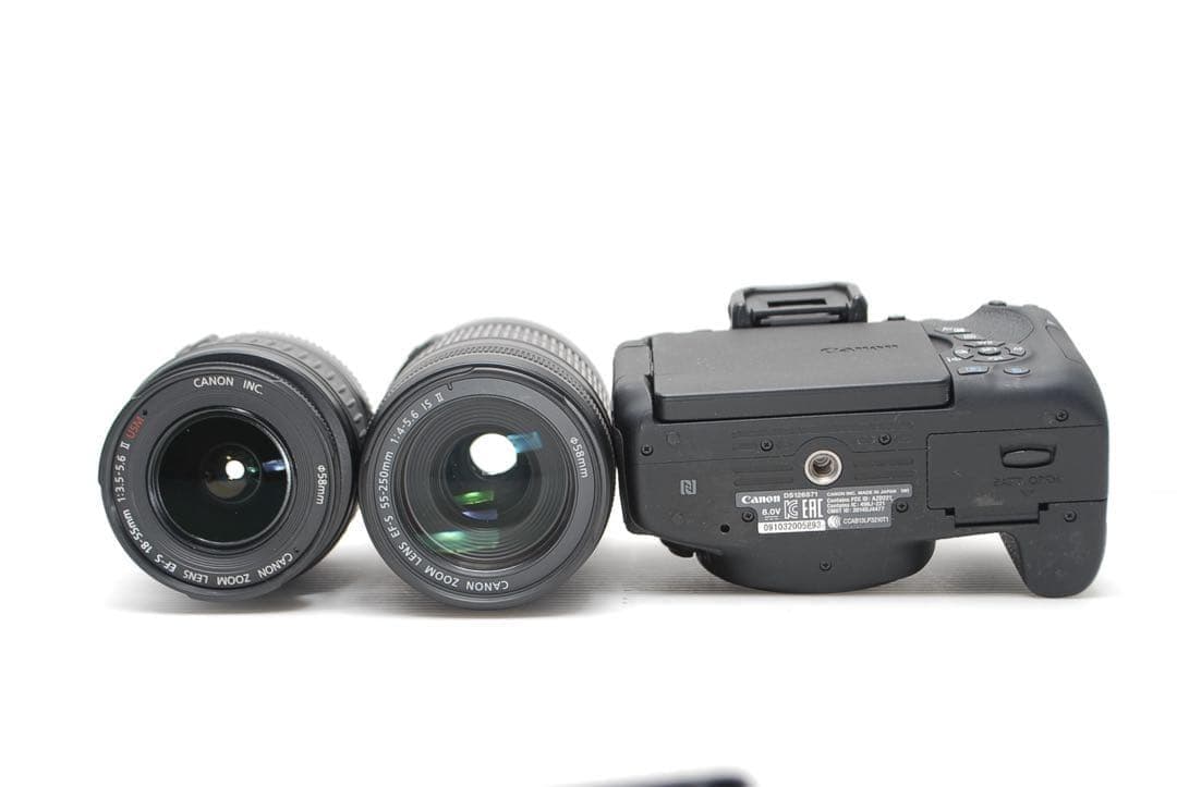 ⭐︎Canon kiss X8i⭐︎ダブルレンズセット美品 連写性能が高い 美品