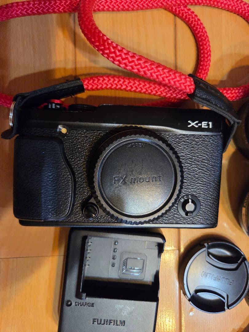 最終値下げ！！Fujifilm X-E1 2本レンズセット