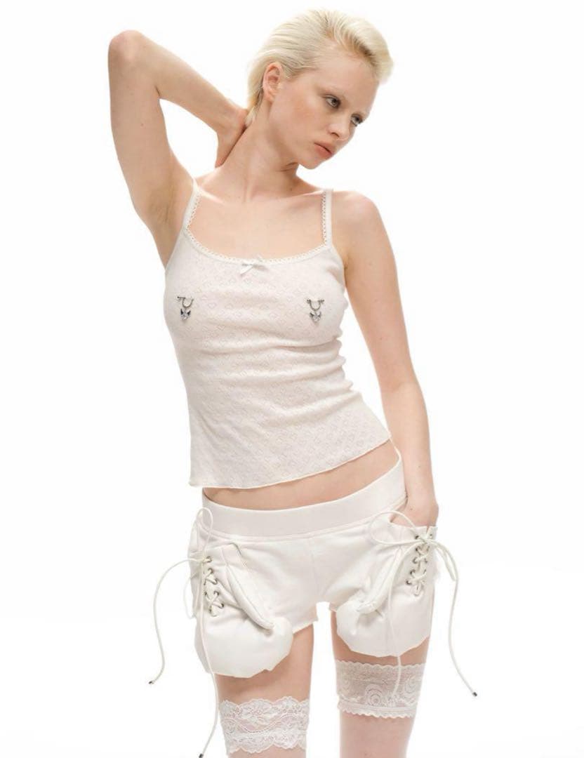 Nodress 2025SSホワイトニップスタッズ付きリボンキャミソール