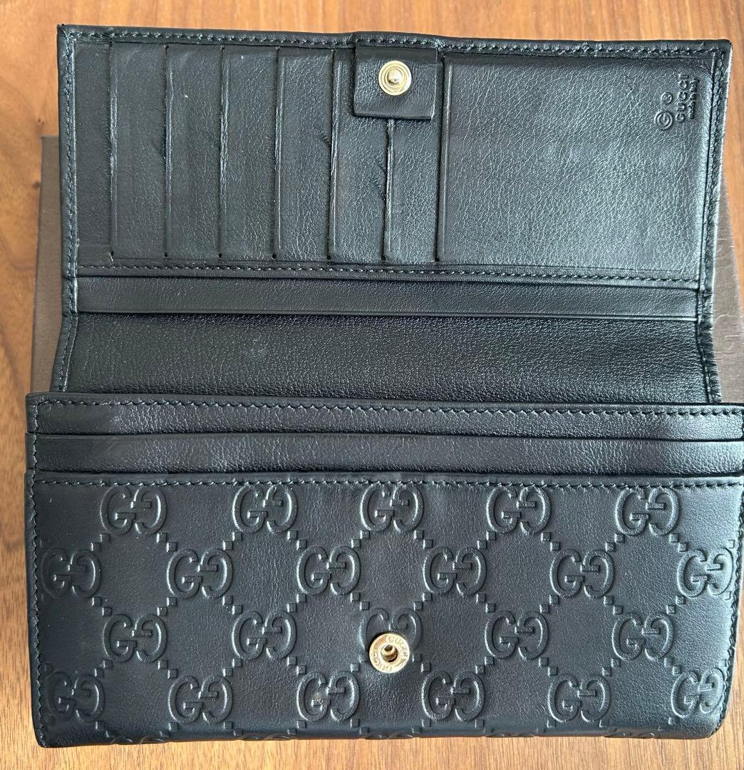 GUCCI ブラックレザー 長財布(直営店ショップカード付)