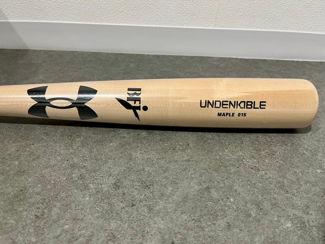アンダーアーマー 硬式木製バット 吉田正尚モデル84cm メイプル