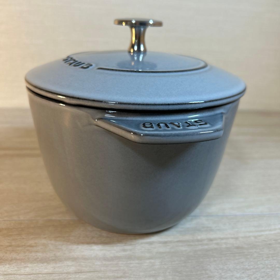 STAUB ストウブ　ラ・ココット de GOHAN 16cm M グレー　鍋