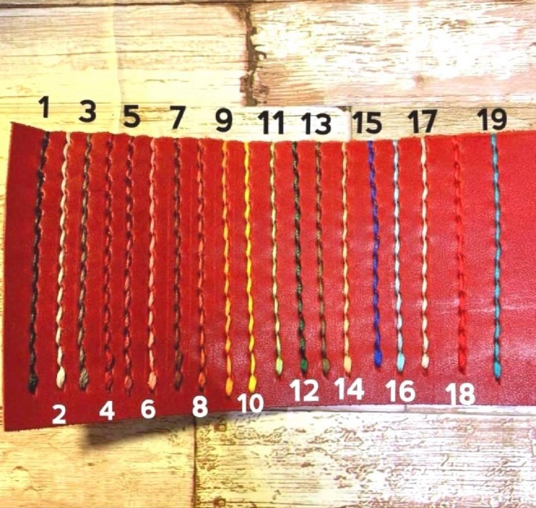 栃木レザー　レッド　iPhoneケース　2枚ポケット付き　手帳型　本革