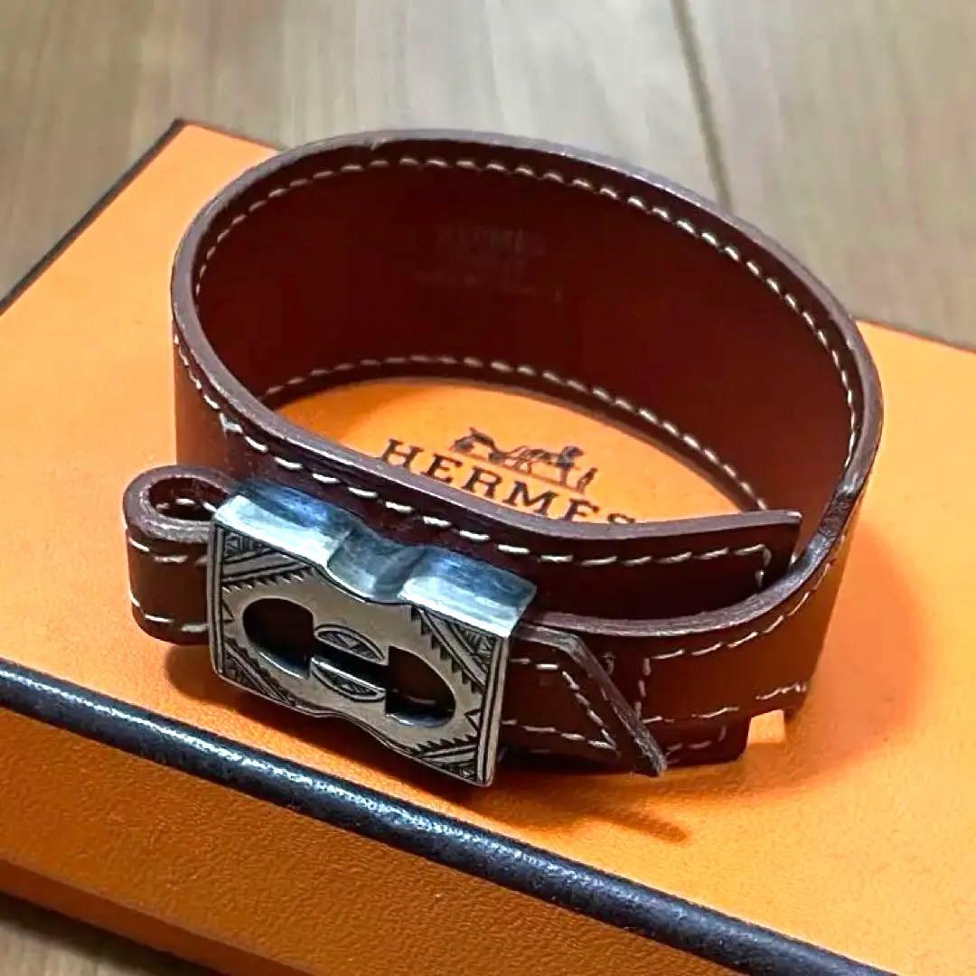 即買OK エルメス HERMES トゥアレグ レザー シルバー ブレス