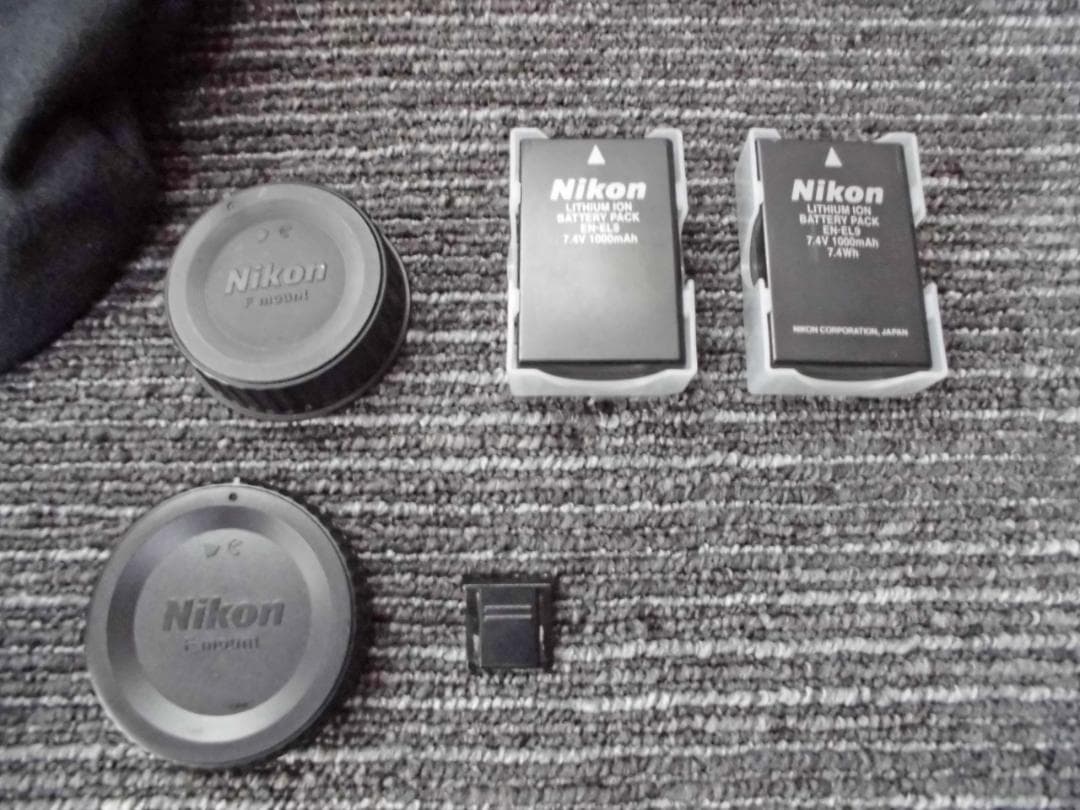 Nikon　超広角ズームレンズ＆デジタル一眼レフカメラD40X＆その他関連部材