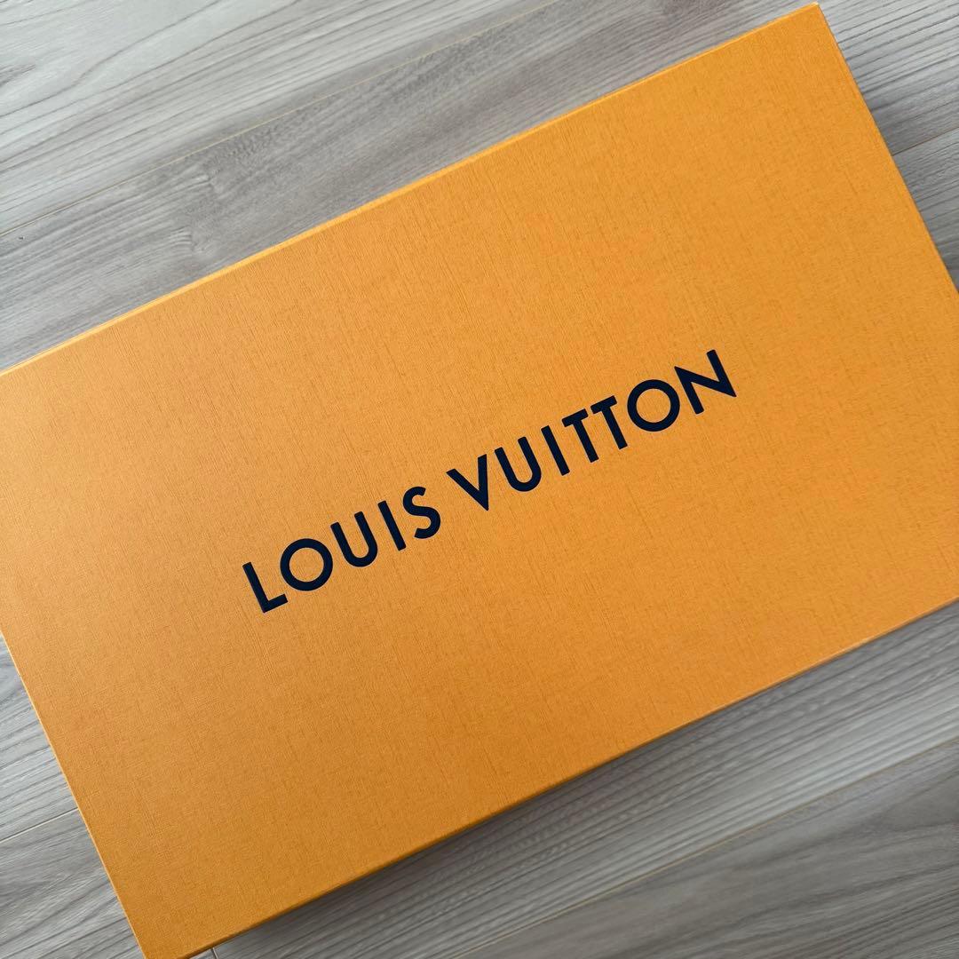 ルイヴィトンLOUIS VUITTON 非売品　膝掛け
