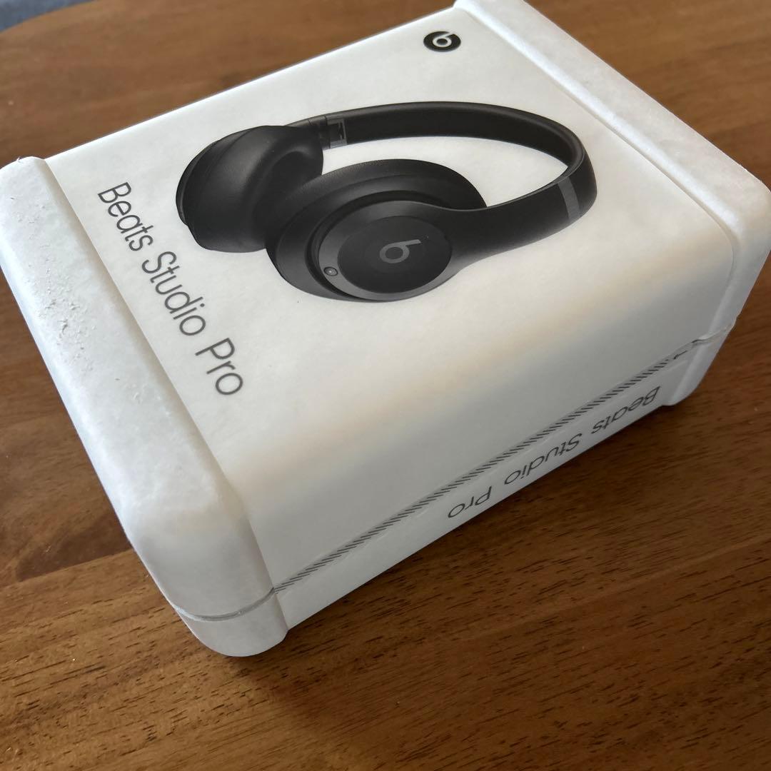 ロミオ　新品未開封 Beats Studio Pro ワイヤレスヘッドホン