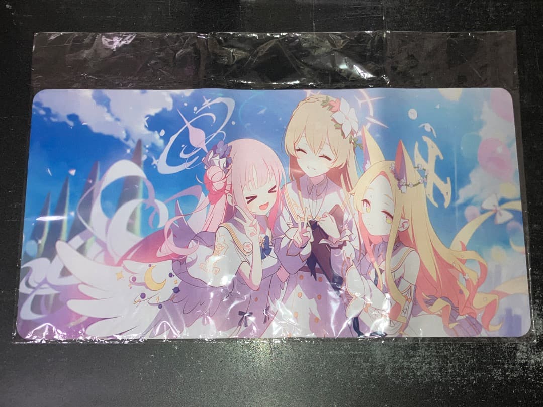 ミカ　ナギサ　セイア　ラバーマット　プレイマット　デスクマット　ブルーアーカイブ